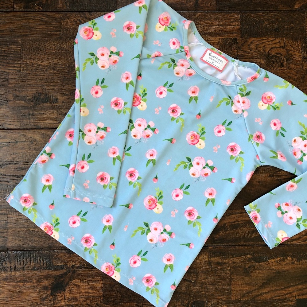 SweetHoney Rash Guard